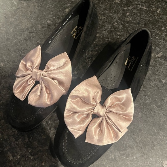 Ladies Black WEEJUNS Loafers - Picture 9 of 10